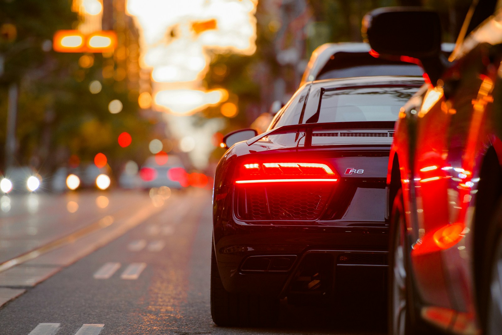 black Audi R8 parked beside road, auto